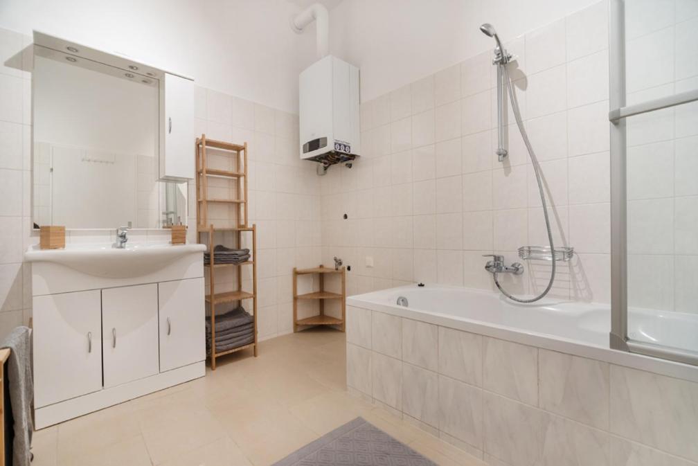 Caring Family Apartment Close To The Center เวียนนา ภายนอก รูปภาพ